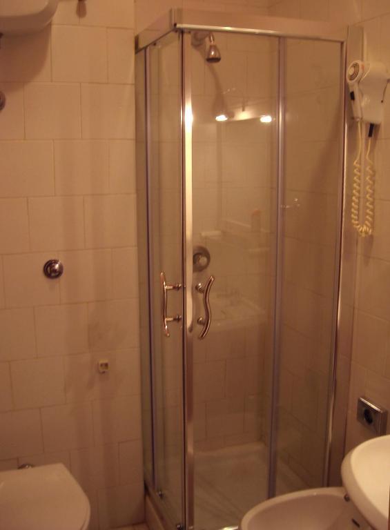 كازيرتا Hotel New Baby الغرفة الصورة