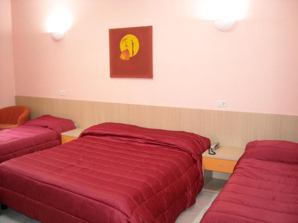 كازيرتا Hotel New Baby الغرفة الصورة